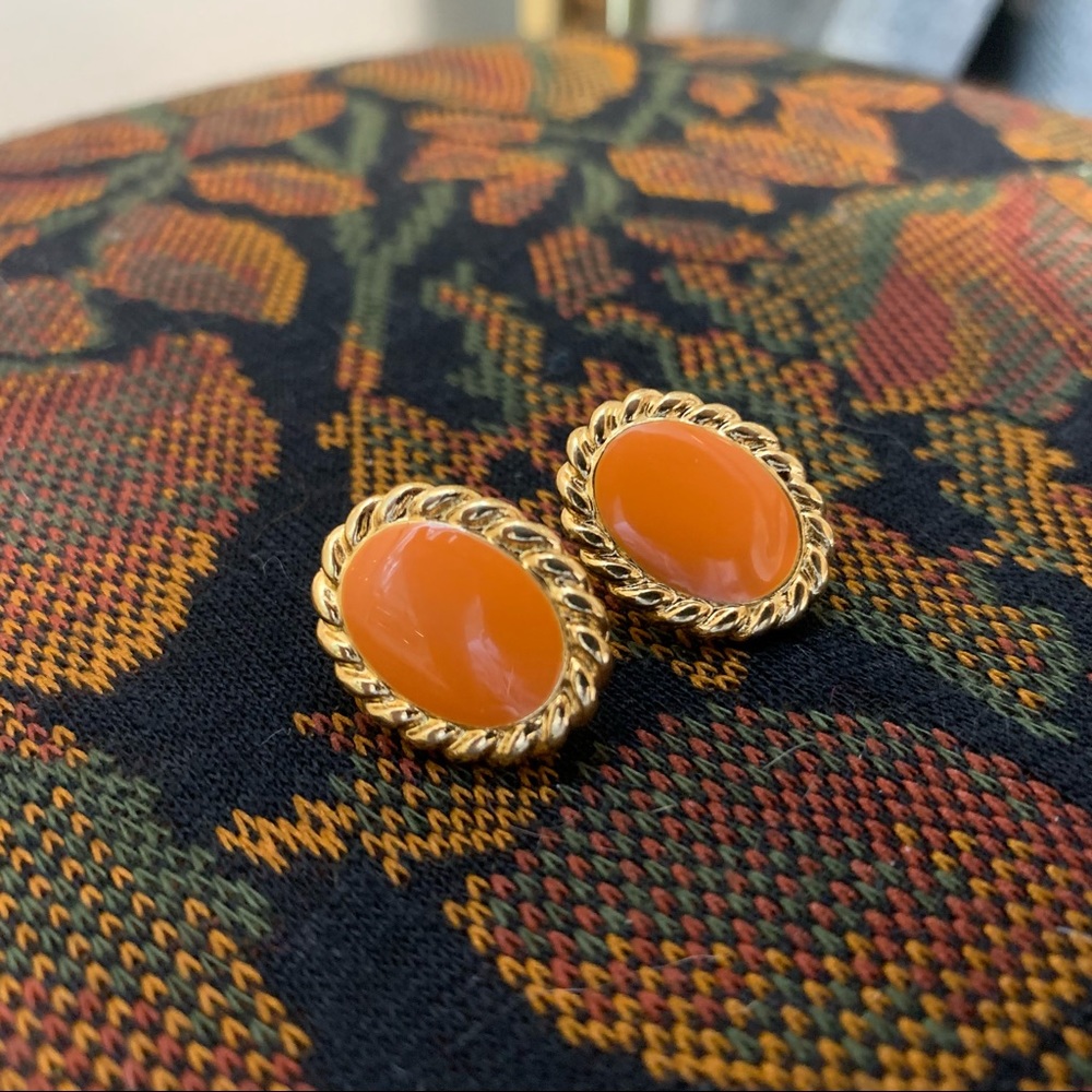 Stud Earrings